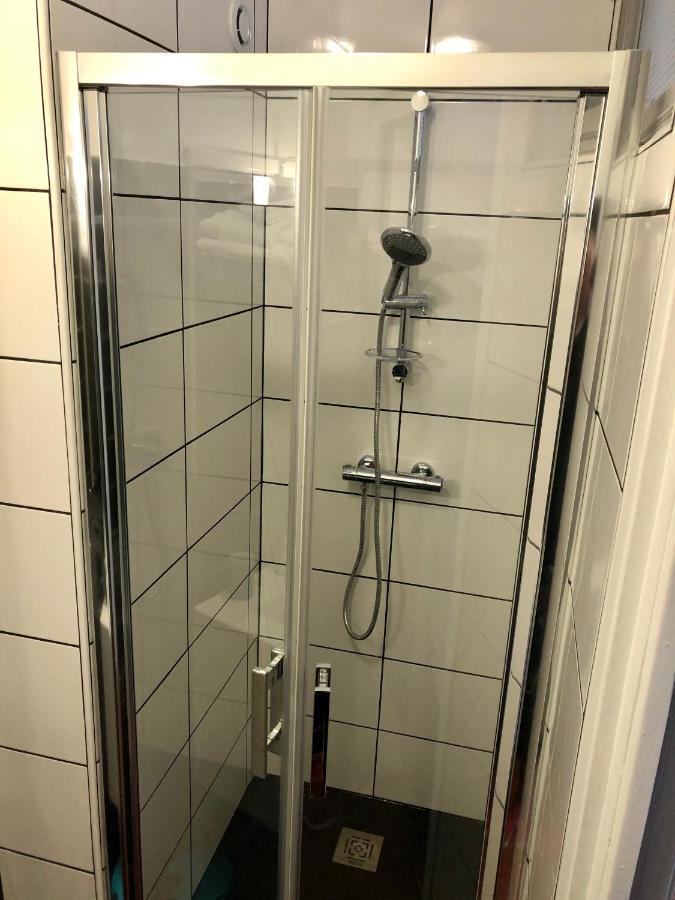 Grand Appartement De Standing "Reve Du Soir" De 170 M2 350 M De La Gare Lourdes Exterior foto